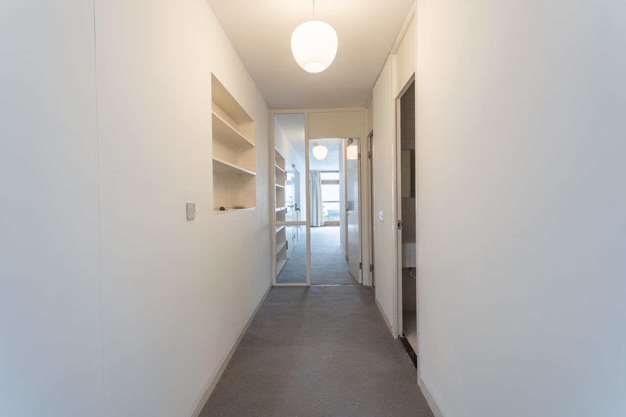 2 bed property in Barbican, London
